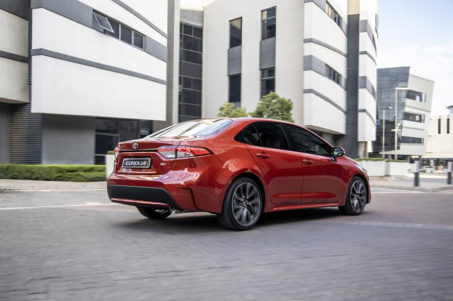  Toyota Corolla Sedan 2020 года  (ZA) (фото 2 из 40)
